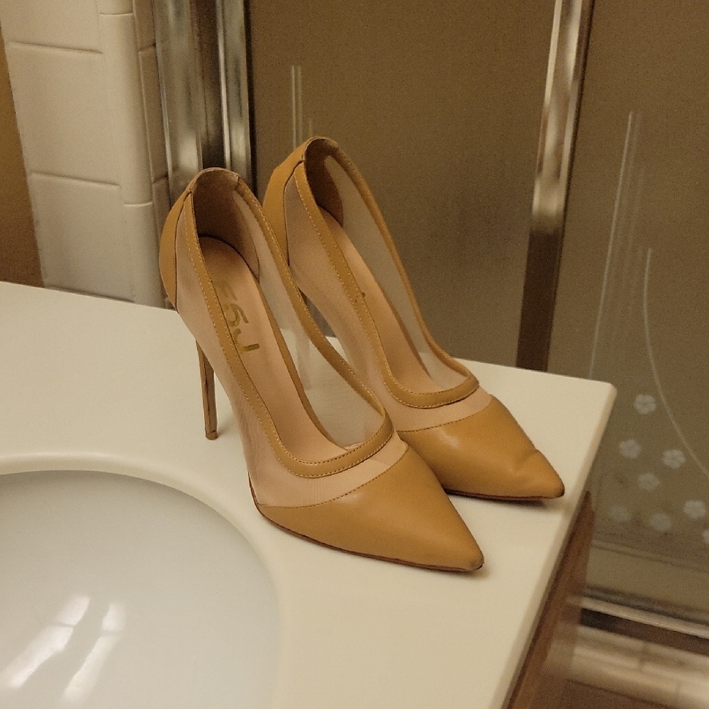 FSJ Heels